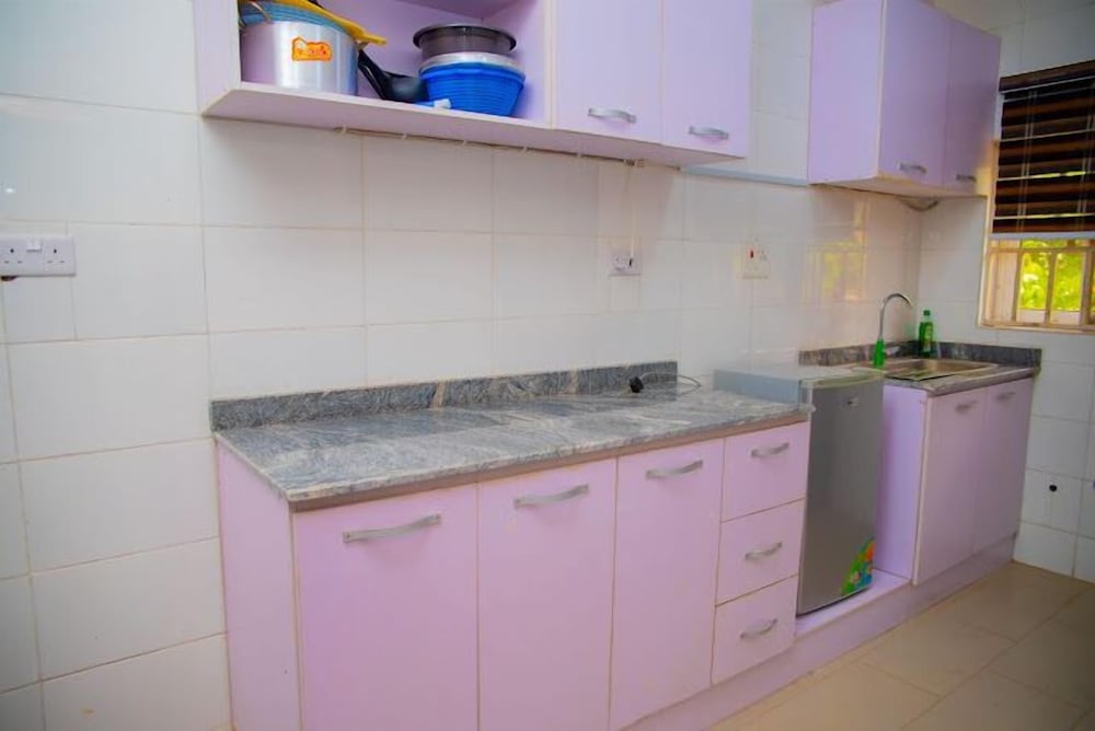 El-Mak Luxury Homes
