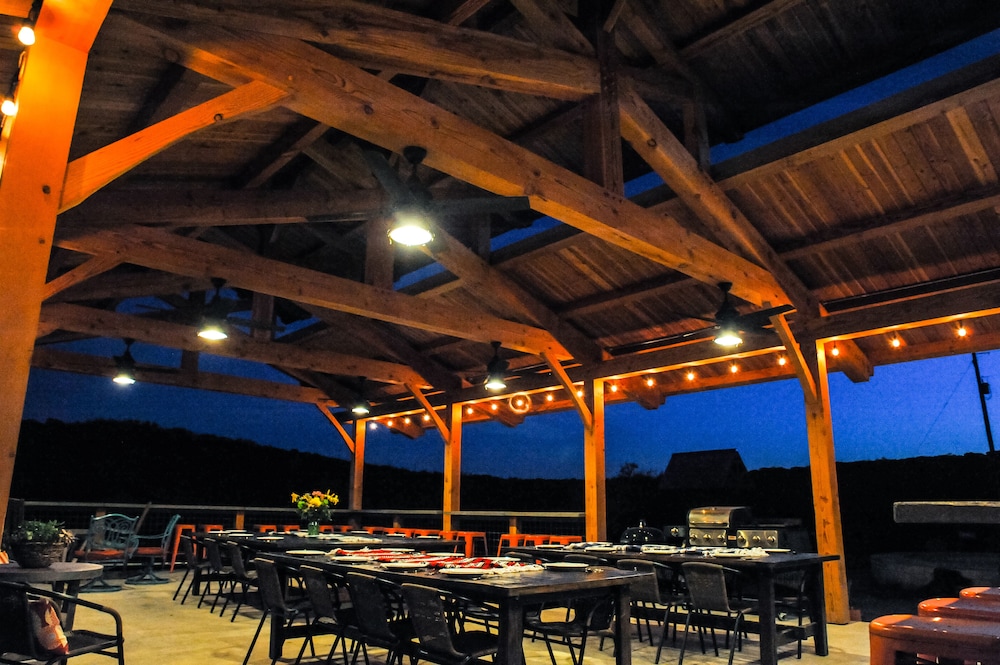 Hill Country Casitas