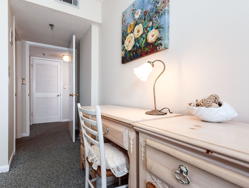 Surf Dweller 709 by Brooks and Shorey Resorts