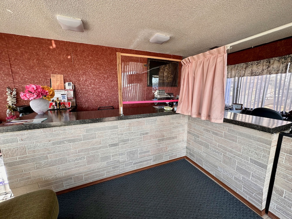 The Hastings Inn Salina