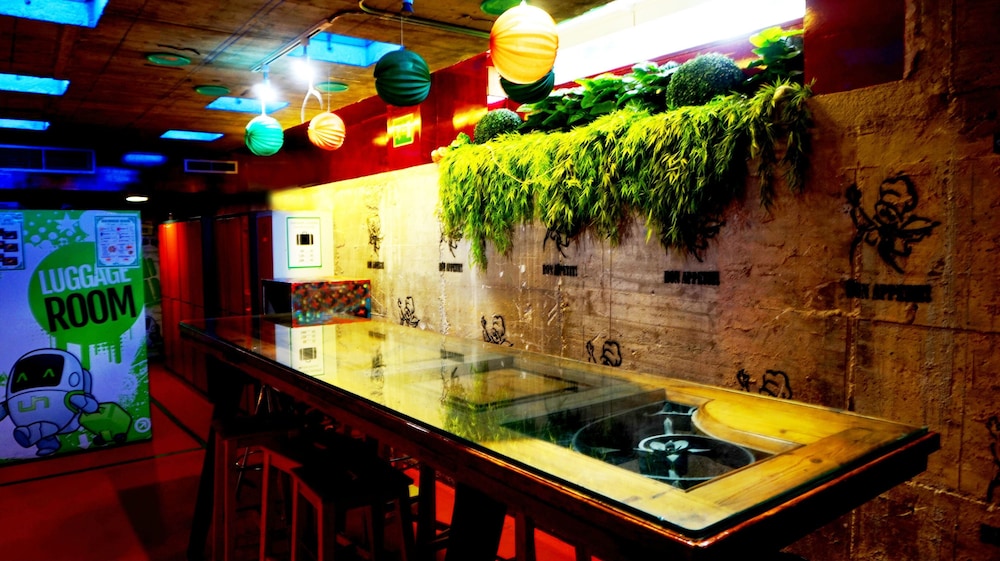 Urbany Hostel BCN GO!