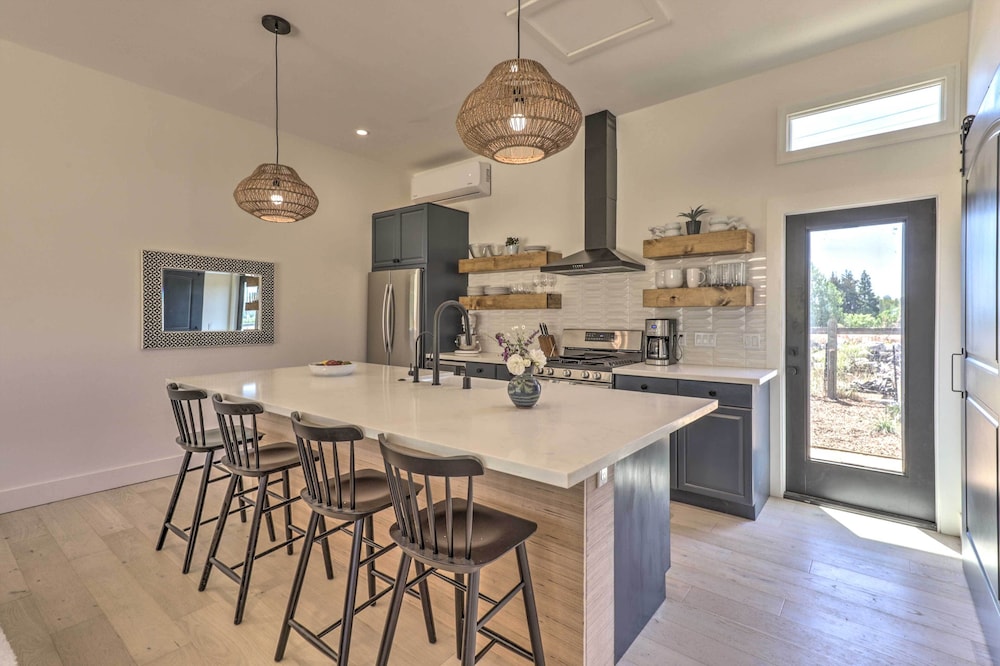 Stunning Wine Country Gem With Hot Tub Patio! - Property Image 26