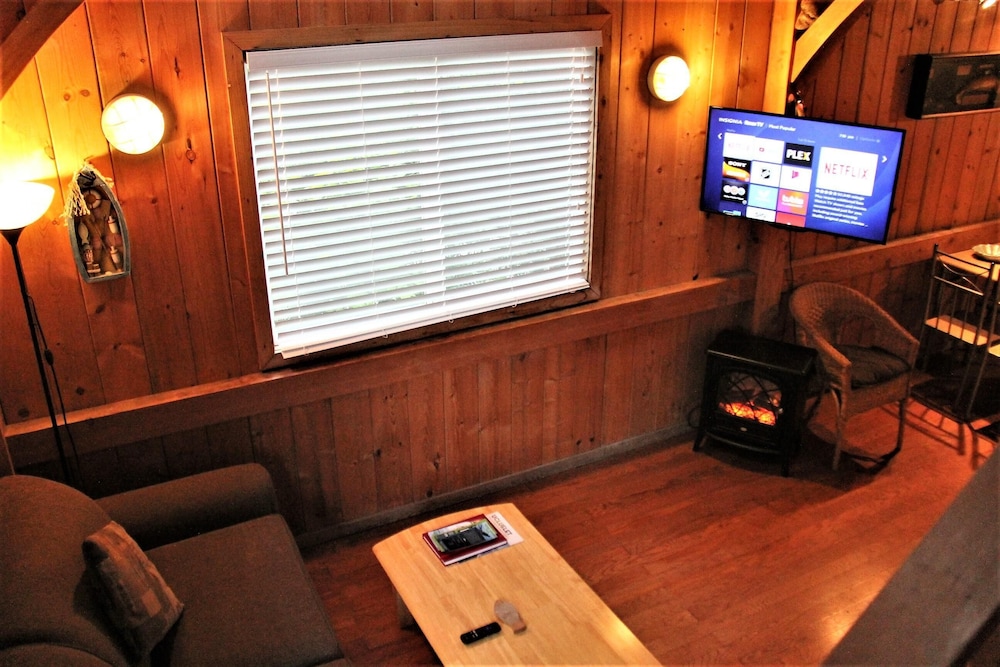 Black Bear Cottage