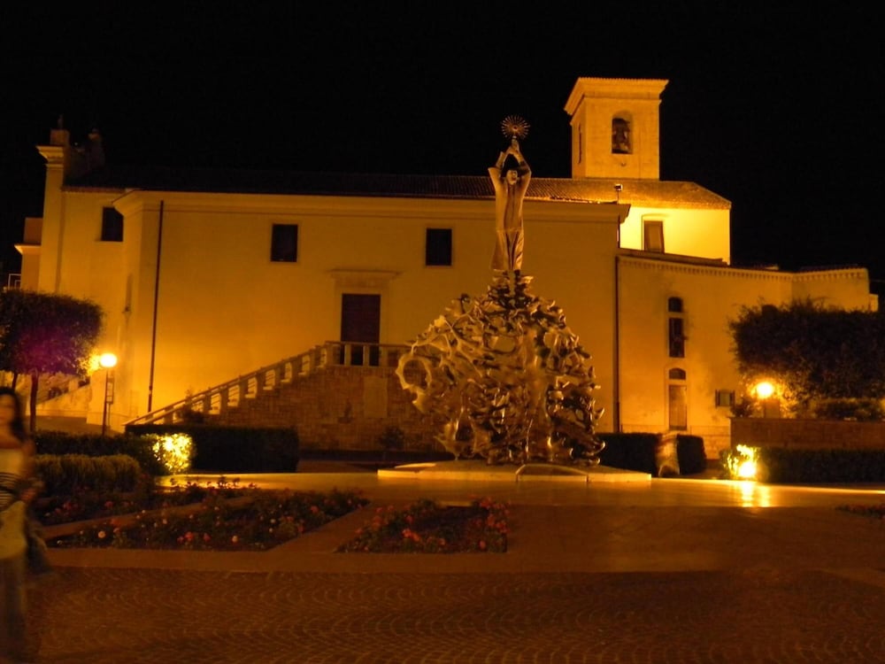 Photo 49