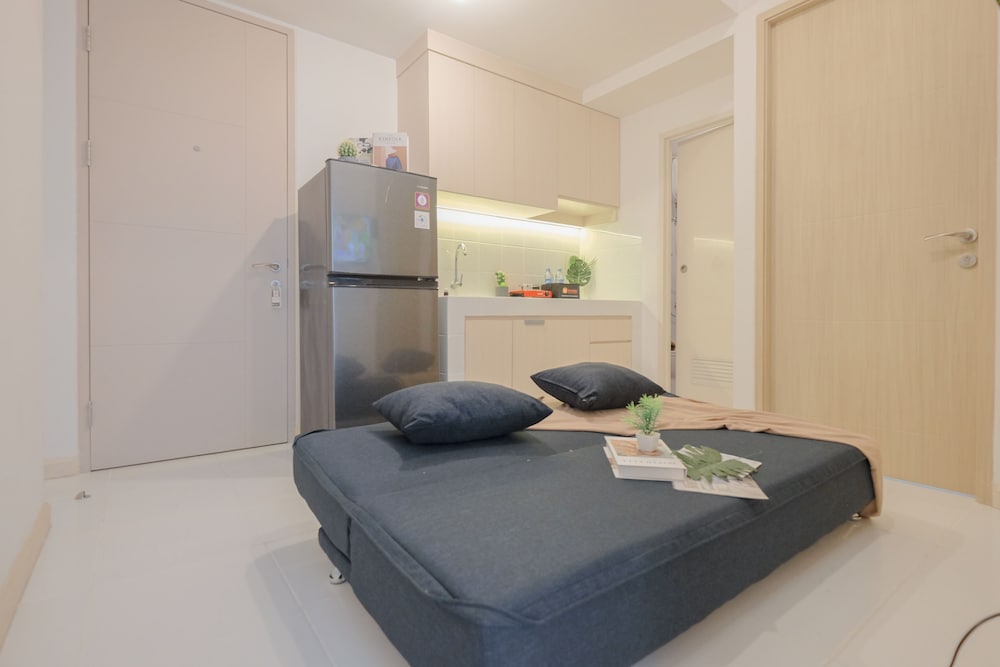 Spacious And Homey Corner 2Br Tokyo Riverside Pik 2 Apartment
