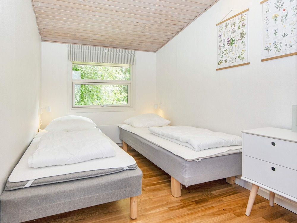 6 Person Holiday Home in Knebel-by Traum view 4