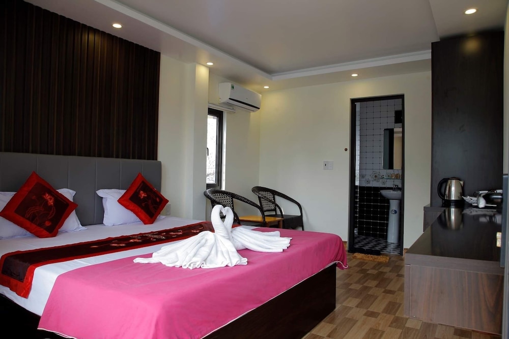 Le Pont Bungalow Hostel