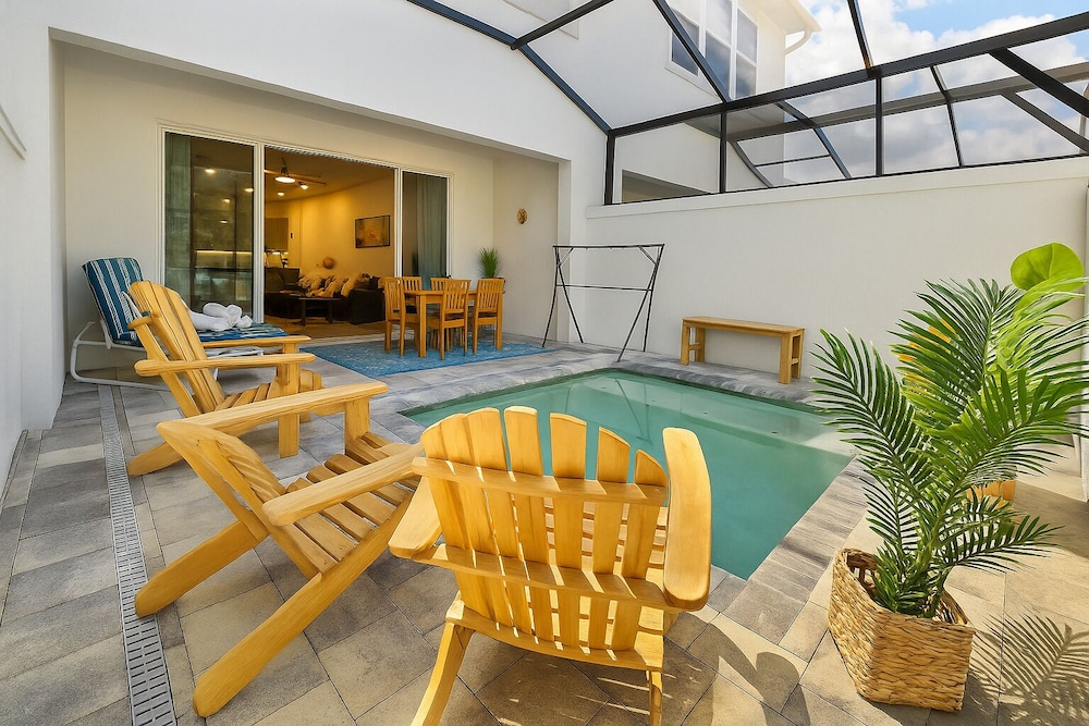 Brand New Luxury House in Clermont