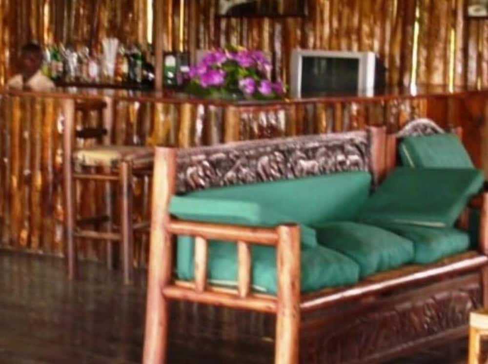 Hippo Hill Lodge view 2
