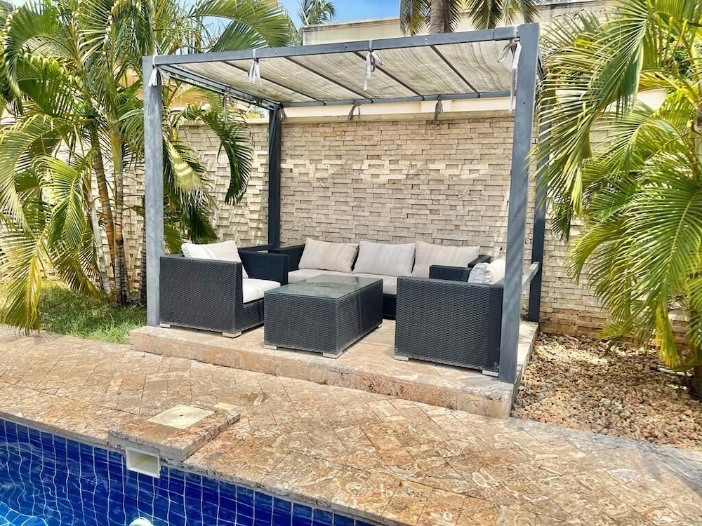 Grand Amber Villas Diani