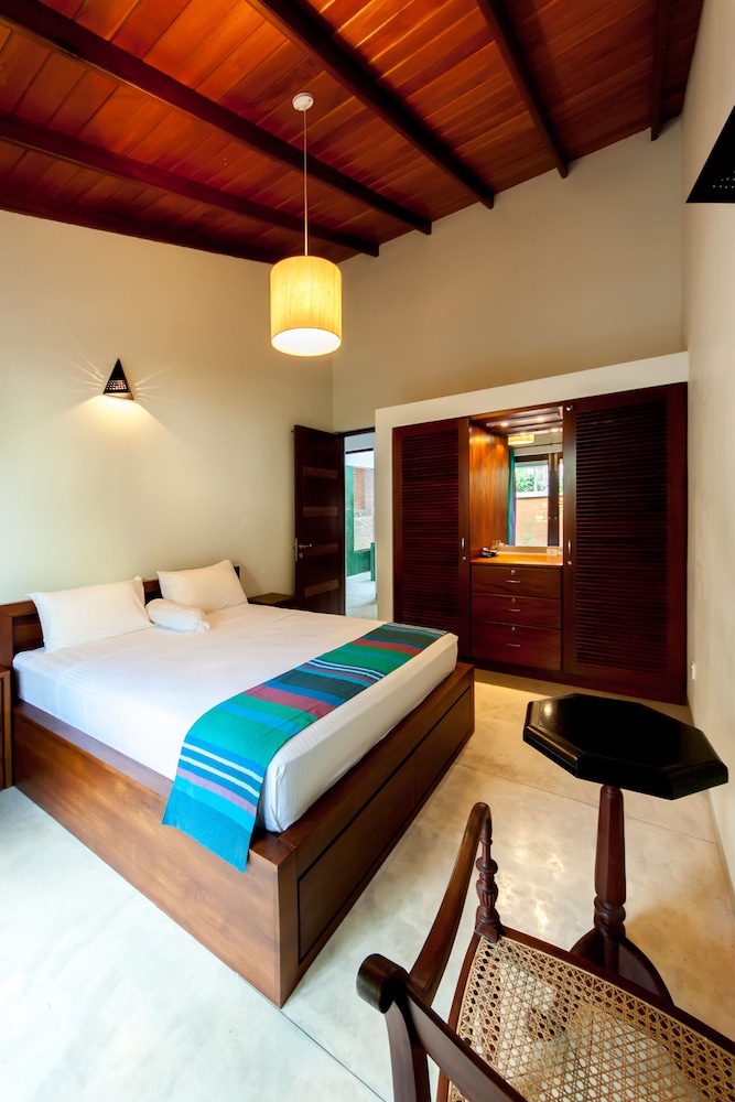 Nisala Villa
