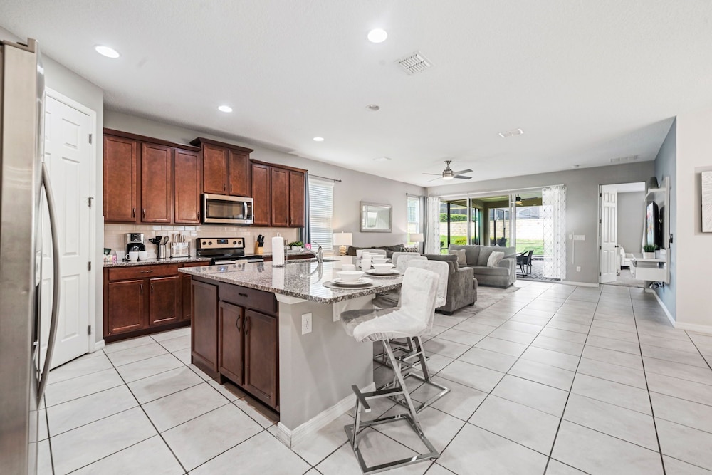 1808 Sandy Park Trail