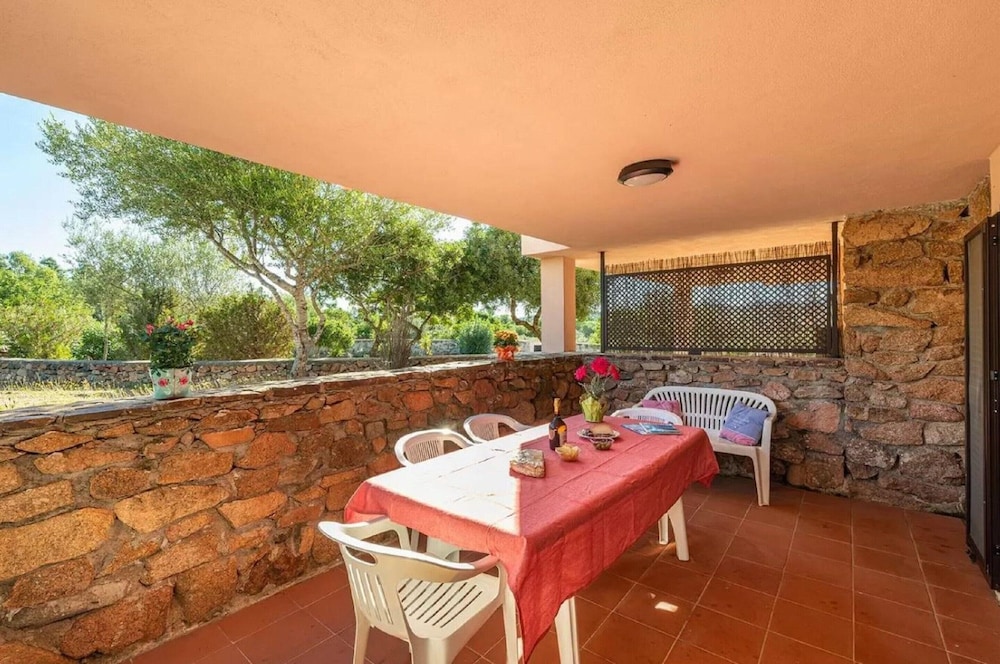 Apartment in Porto Istana Near the Beach