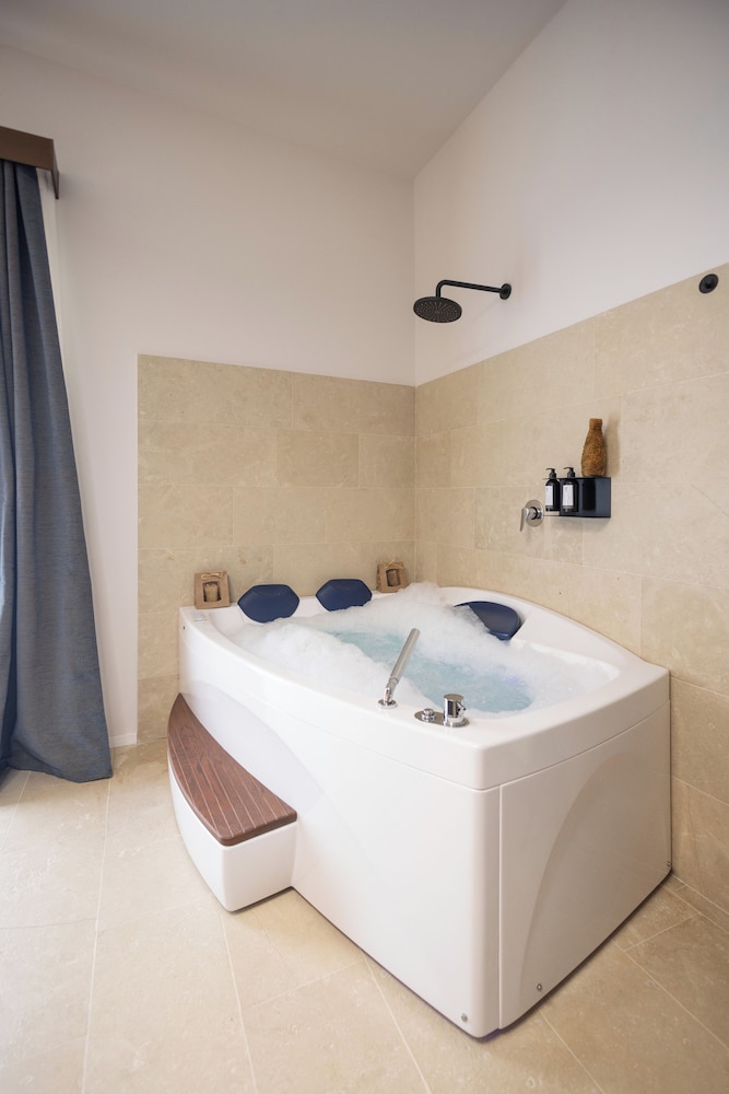 Noto Boutique Hotel