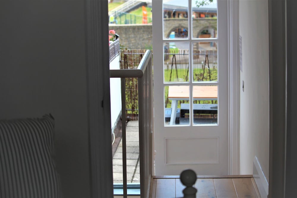 Warwick House, photo 60