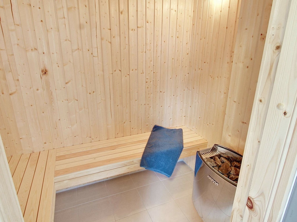 Luxury Retreat in Asserbo - By Traum Ferienwohnungen view 4