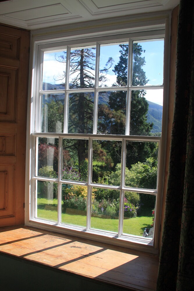 Powter Howe view 2