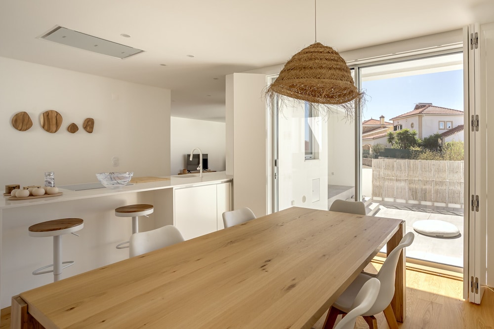 Ericeira Modern Bright With Pool by Homing