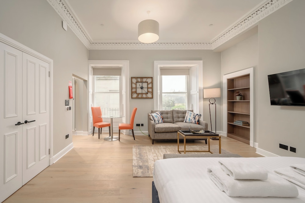 Destiny Scotland George IV Apartments