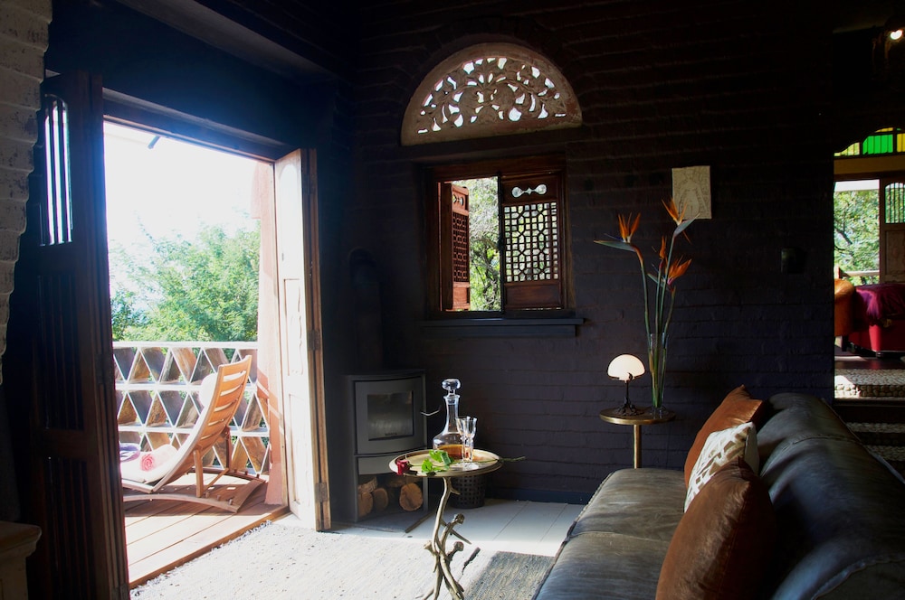 Timamoon Lodge