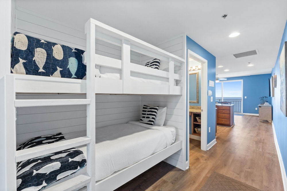 Splash Beach Resort by Panhandle Getaways