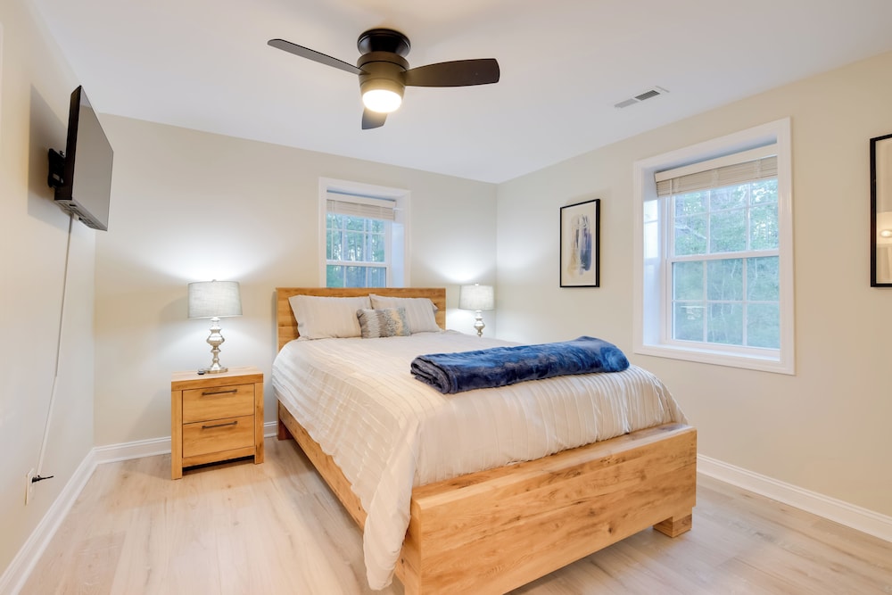 'sandhills Sanctuary' Home Near Golfing!