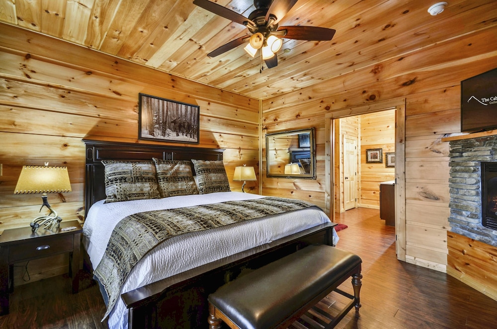 Luxury 14BR Haven: Views Games Hot Tubs More, Foto 15