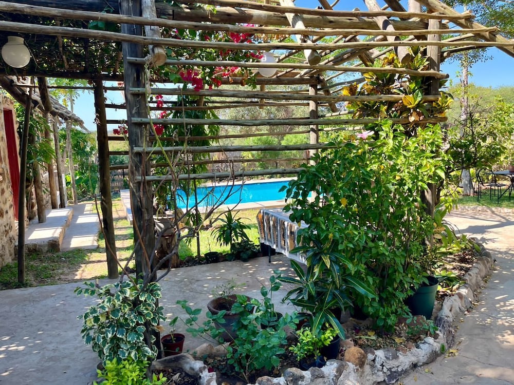 Beulah Court Vineyard Guest House