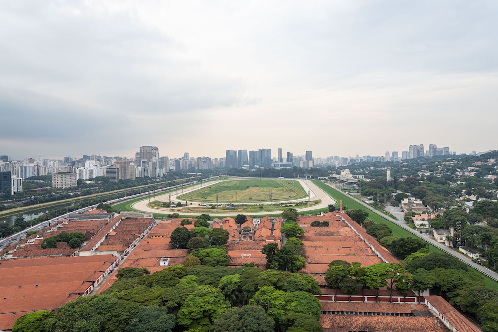 Parque Jockey by Viva - Prédio com fácil acesso a Pinheiros e ao Butantã