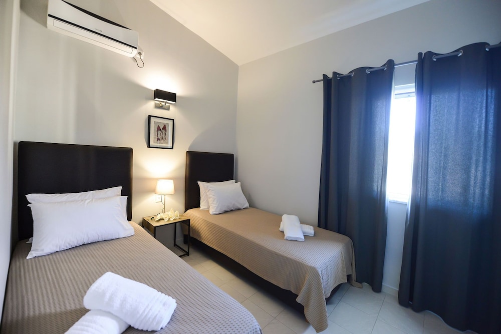 Regalo Apartments