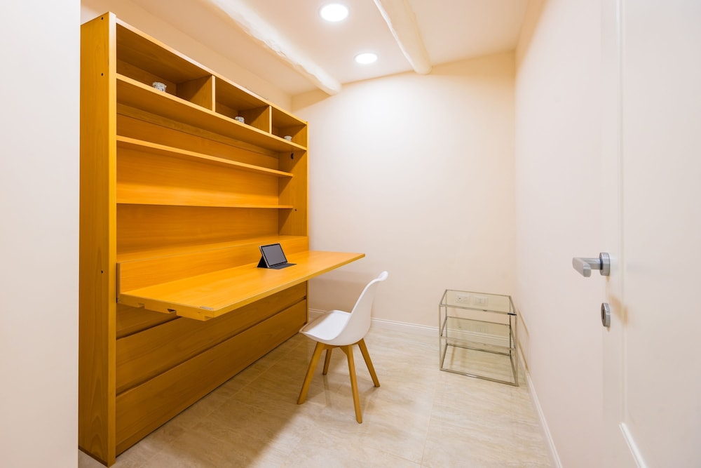 Palazzo Maddaloni Sweet Home By Napoliapartments