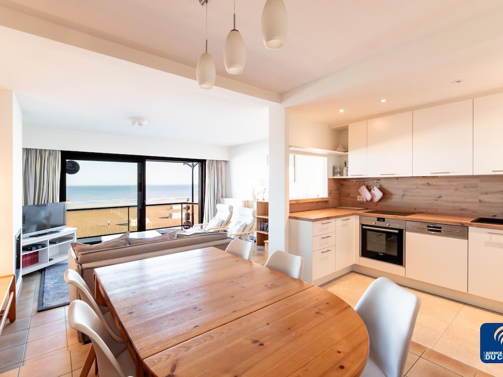 Apartment on Belgian Coast With Sea View