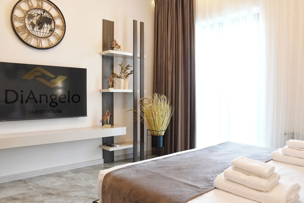 DiAngelo Guesthouse
