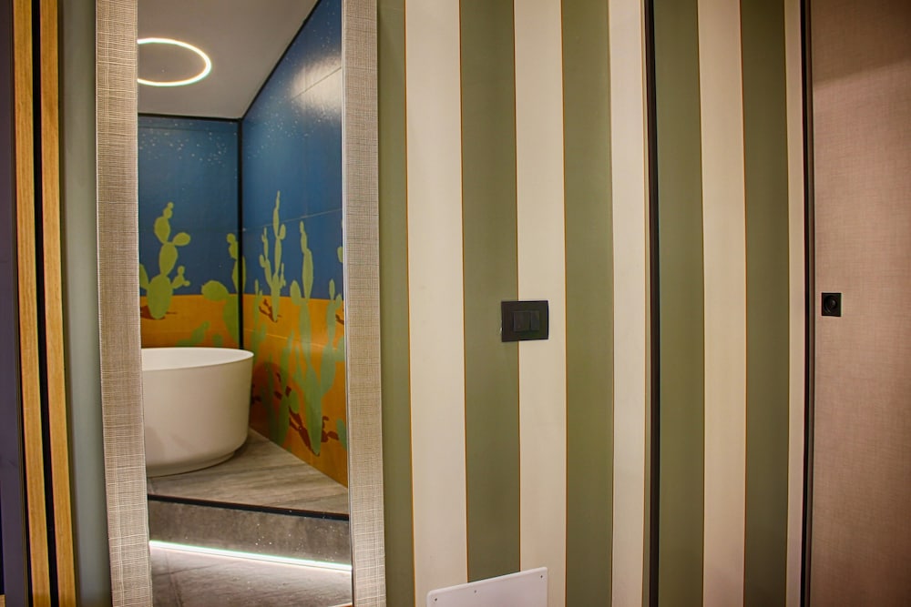 Roby's boutique rooms