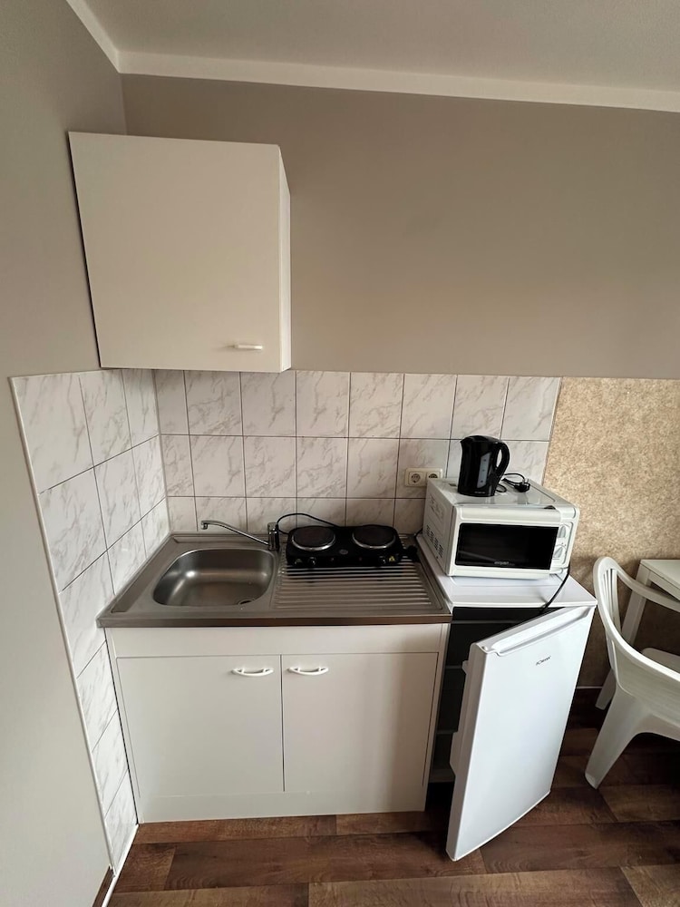 2-Rent Group Hostel Apartments HAN53