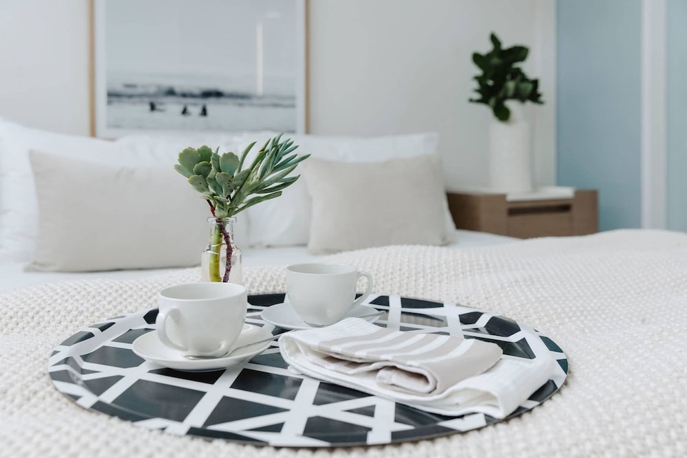 Aquabelle Six - the Perfect Rye Couples Retreat