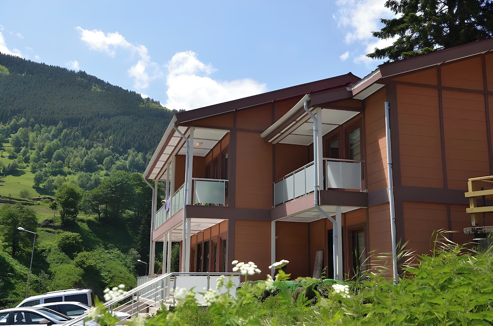 Tapanoz Villa