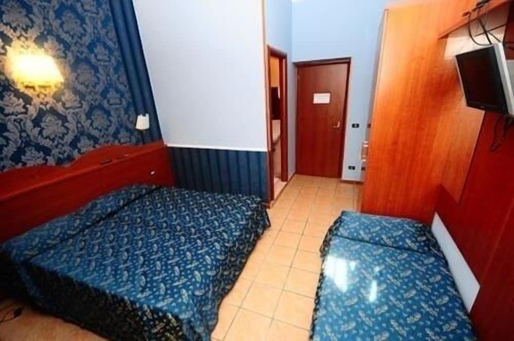 Termini Station Rooms