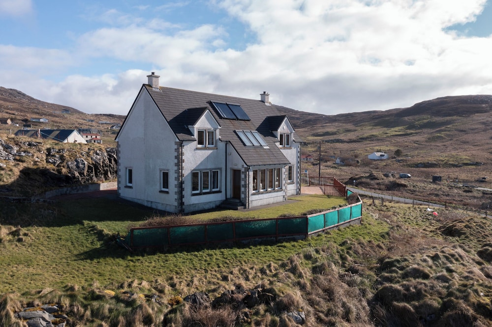 Castlebay View