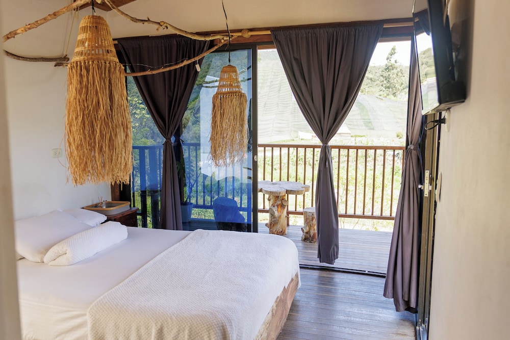 MONTANA ECO HOTEL