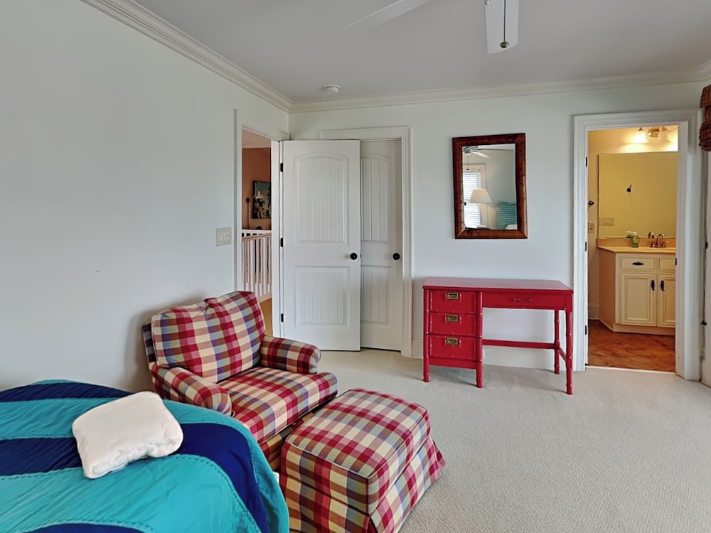 Oceans 111 by Topsail Realty