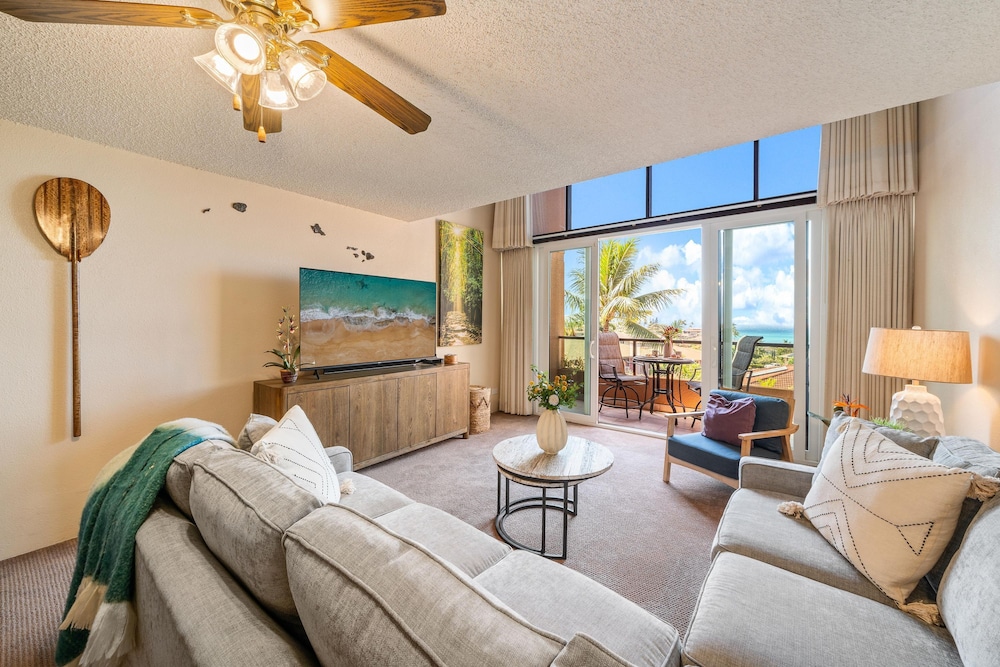 Kahana Villa E609 in Lahaina