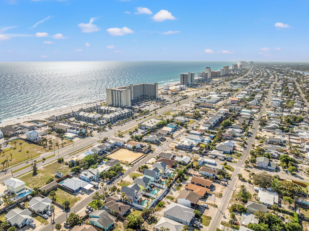 Seafoam Beautiful 3BR Home With Heated Private Pool - 4 Min Walk to Beach!