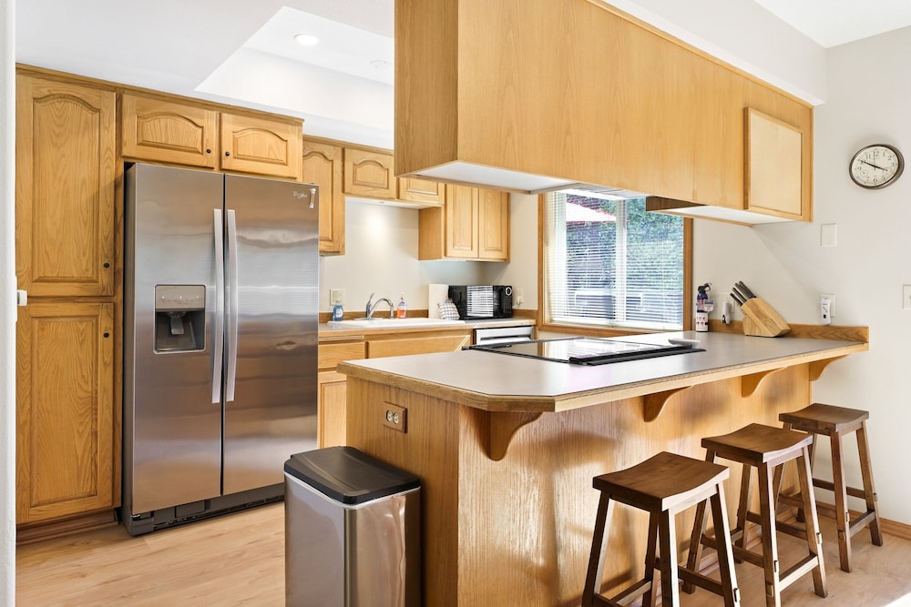 6 Approach 4 Bedroom Home