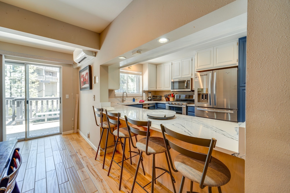 Lake Tahoe Vacations - Incline Village Retreat Near Skiing Beaches - Property Image 23
