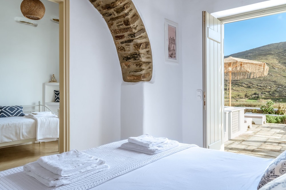 Ursa Major Suites photo 5