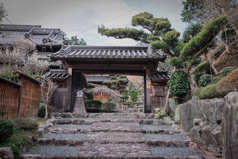 SAMURAI HOUSE See in Movies near Hikosan