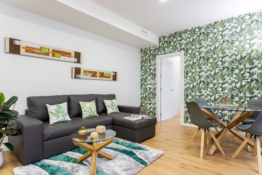 Bright & Cozy 1 Bd Apartment in Prime Location. Trinidad view 4