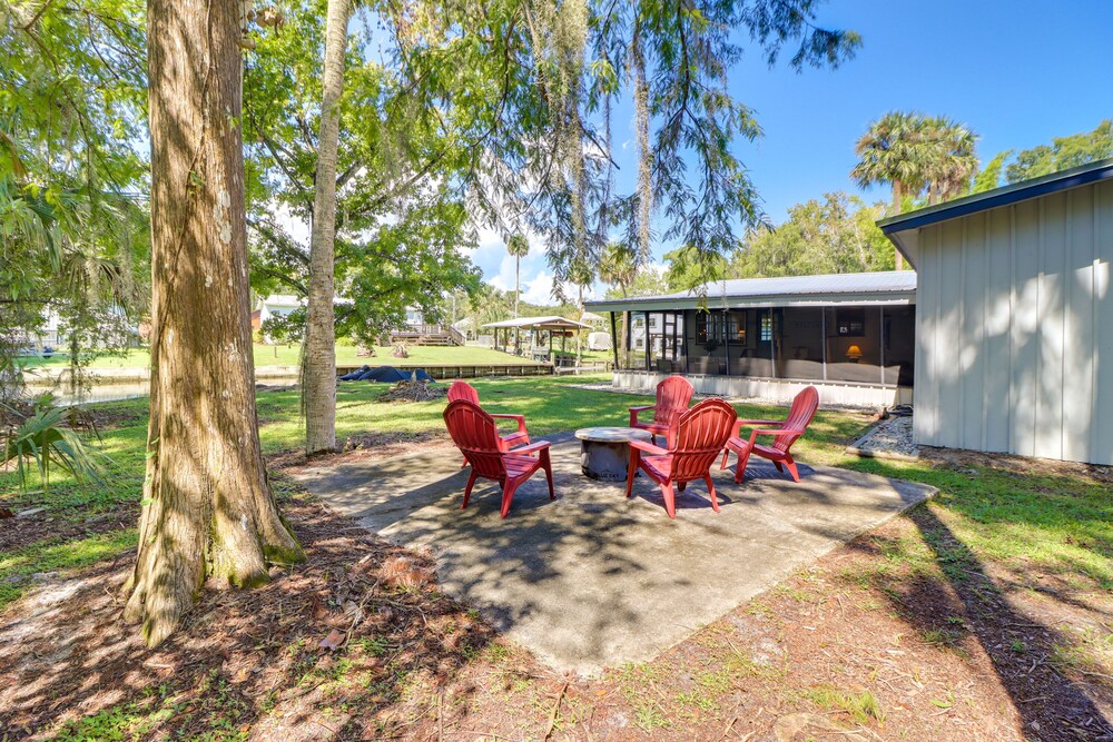 Charming Canalfront Retreat w/ Double Boat Slip! view 4