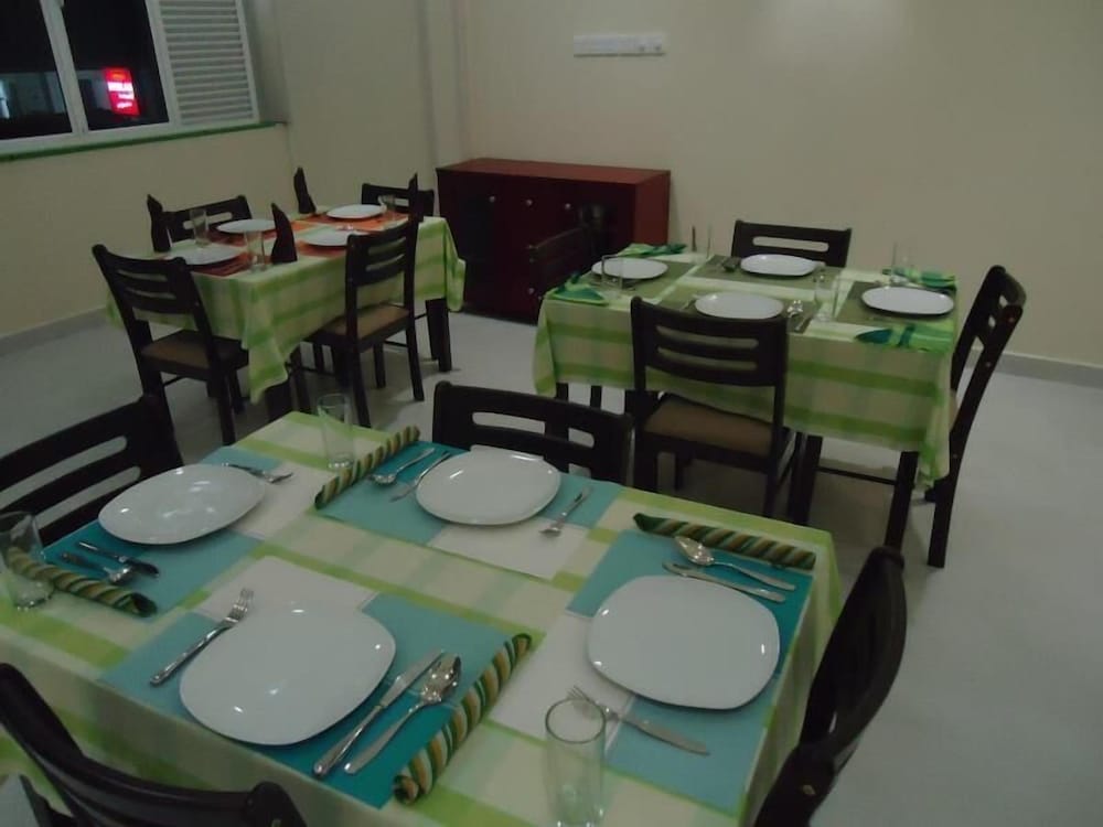 Ajith Safari Lodge